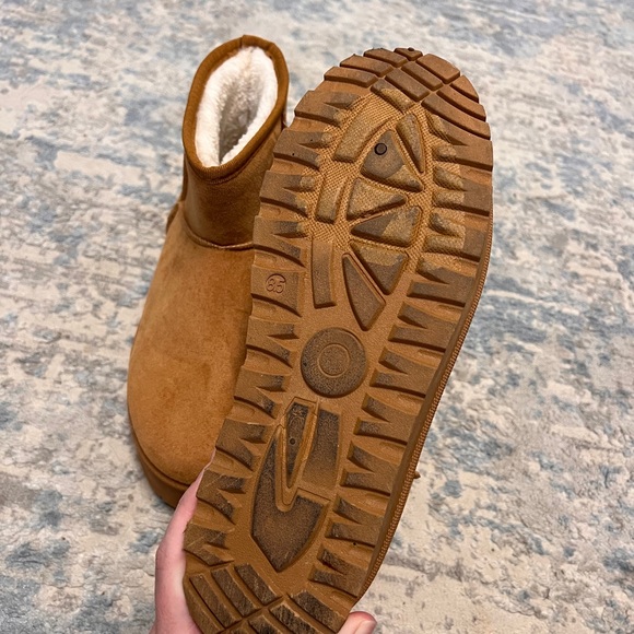 Mini platform booties - Picture 2 of 3